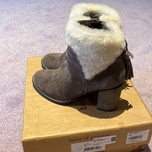 Band of Gypsies Helena Grey Suede booties